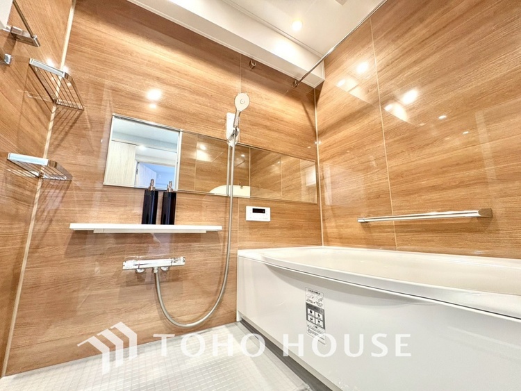 風呂 【BATHROOM】◆プライベートな空間◆simpleだからrelaxできるんです。こころもからだもキレイさっぱり。