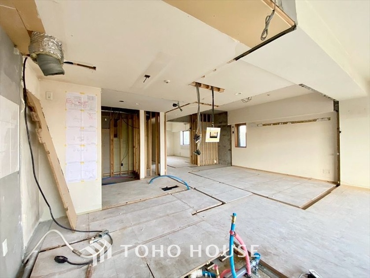 内装 【LIVING】◆家族◆愛する家族を一目で見渡せる。家族が集う空間。永遠に続く幸せな毎日を、ここで。