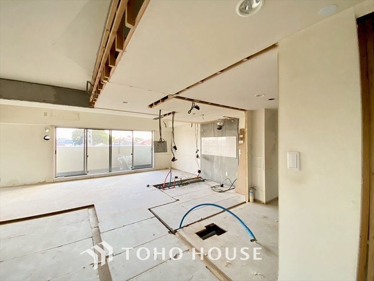 内装 【LIVING】◆Sunshine◆光が燦々と入り、いるだけで気持ちいい。「開放的でゆとりあるお部屋です。」