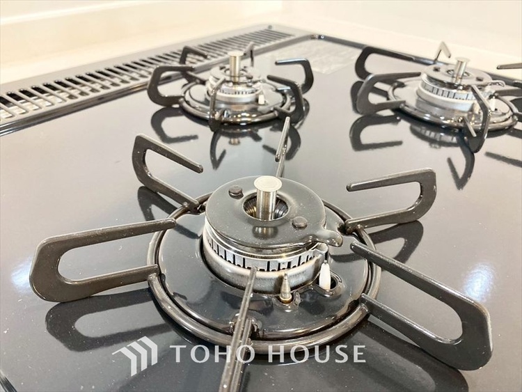 キッチン 【KITCHEN】◆家族のおはよう◆の声を笑顔で迎えてあげられるシステムキッチン。朝ごはんが楽しみでちょっと早起きしたくなるんです。