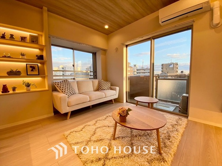 内装 【LIVING】◆煌びやか◆愛おしい家族との団欒の時間をより一層幸せなものに感じさせる煌びやかなLDK。輝かしい毎日が待っています。