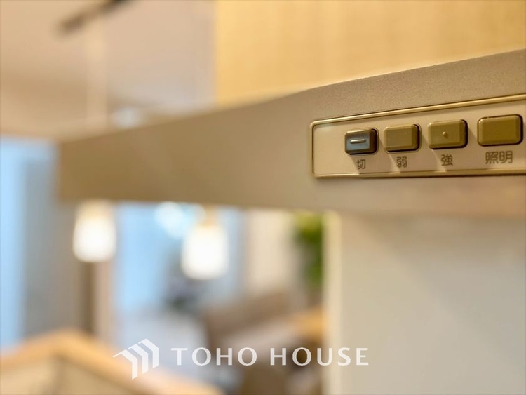 その他 【KITCHEN】◆開放的◆後片付けが楽なシステムキッチン。収納スペースの充実！