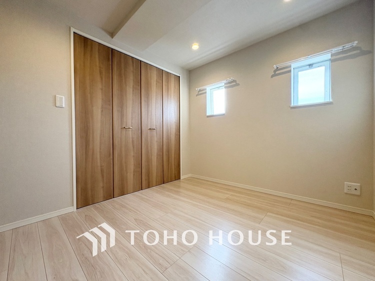 内装 【PRIVATE ROOM】◆快適◆な暮らしに不可欠な収納スペース。快適さとともに思い出も詰まっていく。