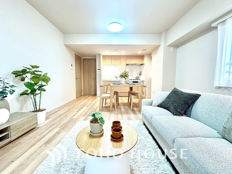 内装 【LIVING】◆住む喜び、楽しさ、感動◆を君と共有したい。いつまでもずっと家族を見渡せるこの広い空間で。