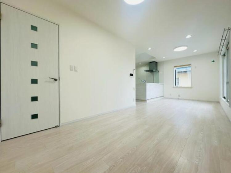 居間 【2025年10月撮影】