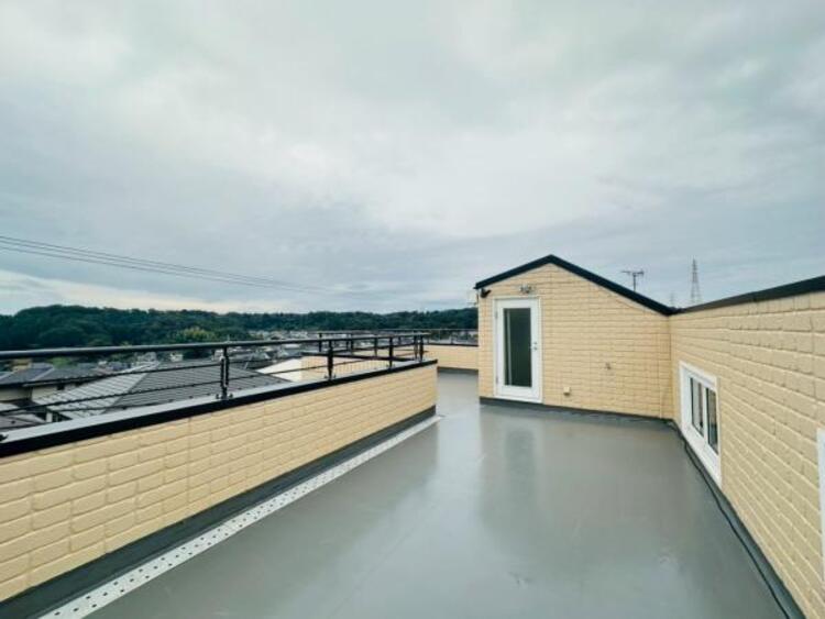 バルコニー 【2025年10月撮影】