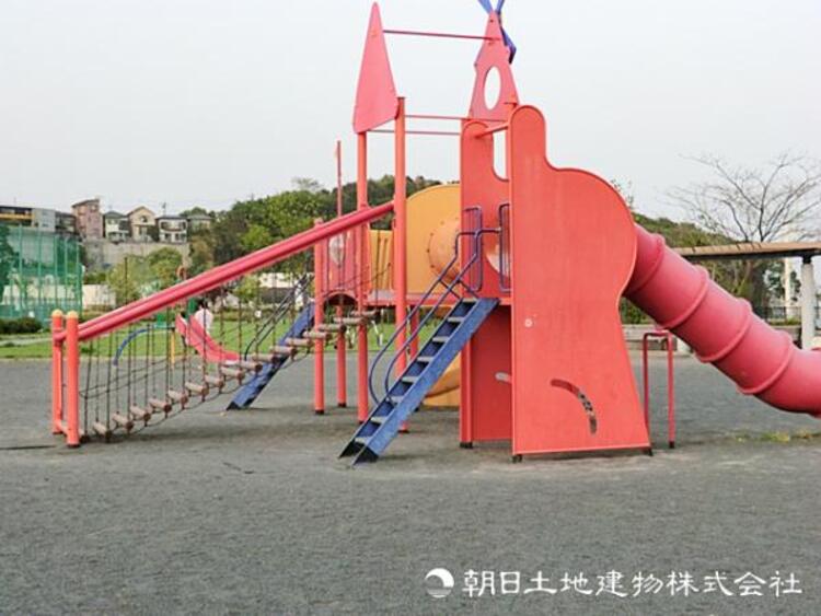 周辺 佐江戸おちあい公園600ｍ