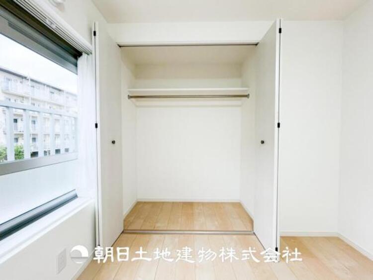 収納 【収納】部屋ごとに設けた収納は住みやすさへのこだわりがあります。シンプルで使いやすい収納スペース。