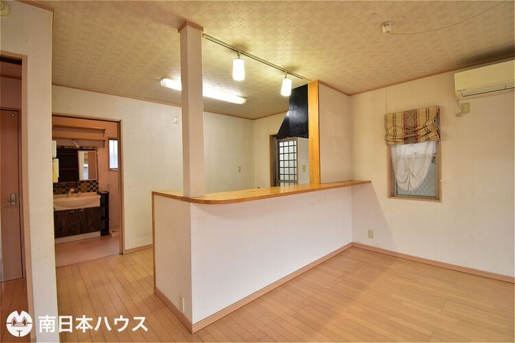 キッチン 【リビング】