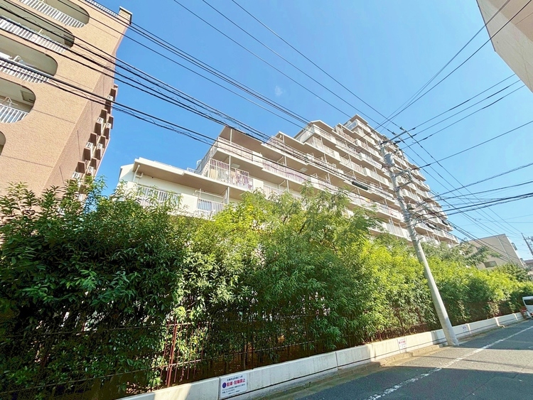 外観 資料には掲載していない情報が、現地にはたくさんあります。是非一度、現地をご確認ください。