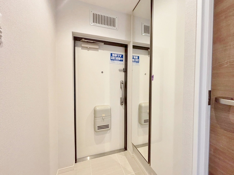 玄関 シューズボックスを完備した玄関です。