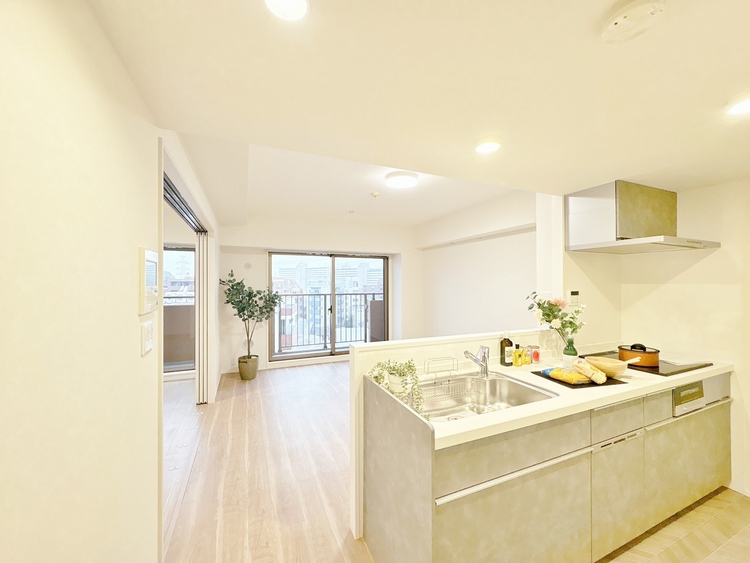 居間 豊かな居住性と、安心感を満たすクオリティが見事に調和した住空間。