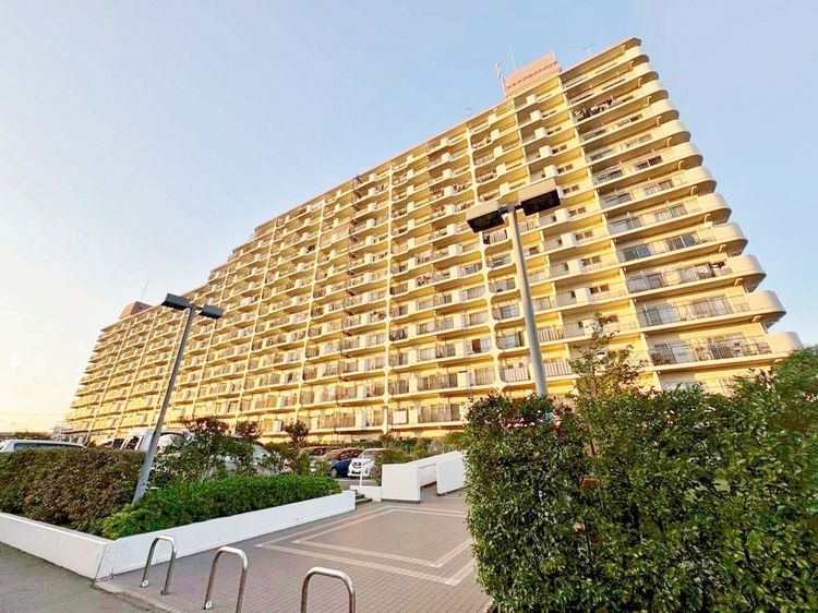 外観 資料には掲載していない情報が、現地にはたくさんあります。是非一度、現地をご確認ください。