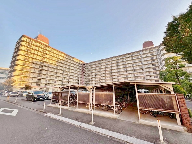 外観 ライフプランニングからローンまで、一貫してご説明させていただきます。お気軽にお問い合わせくださいませ。