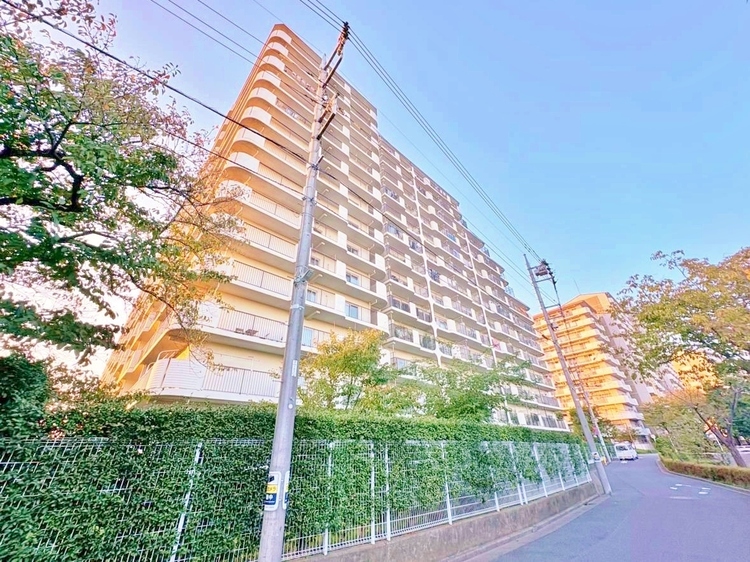 外観 現地に足をお運びいただいた際には、周辺散策などをお勧めいたします。