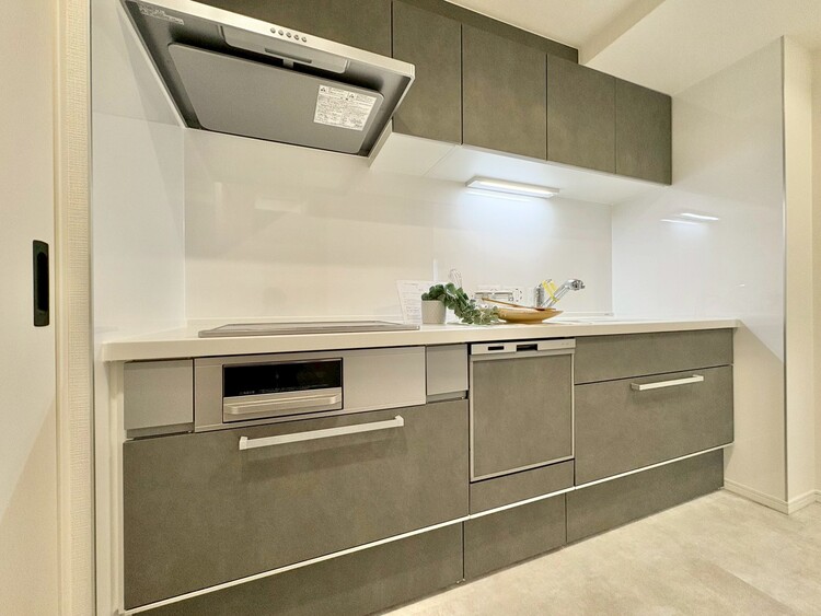 キッチン 洗練されたスタイリッシュなデザイン性と使いやすさを備えた仕様。