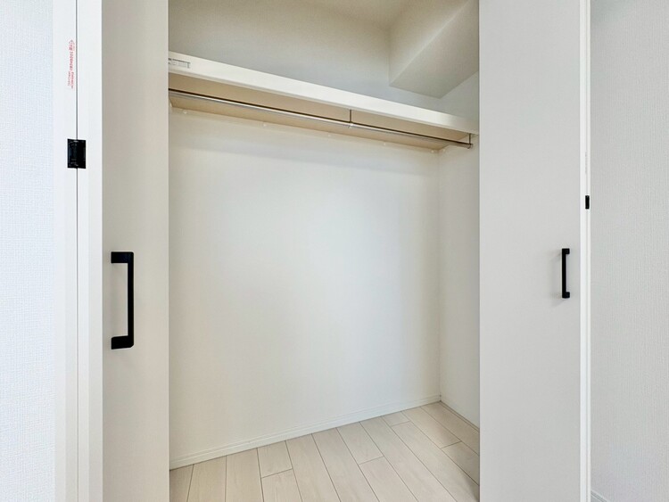 収納 居室にはクローゼットがあり、荷物もスッキリ収納して快適にお過ごしいただけます。
