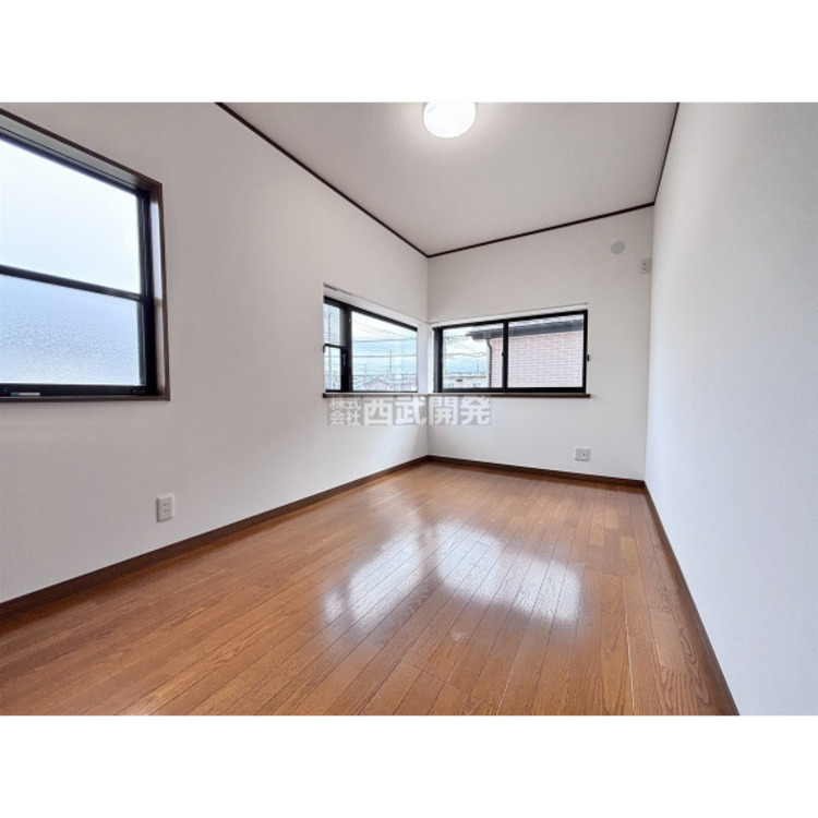 内装 東側5帖洋室