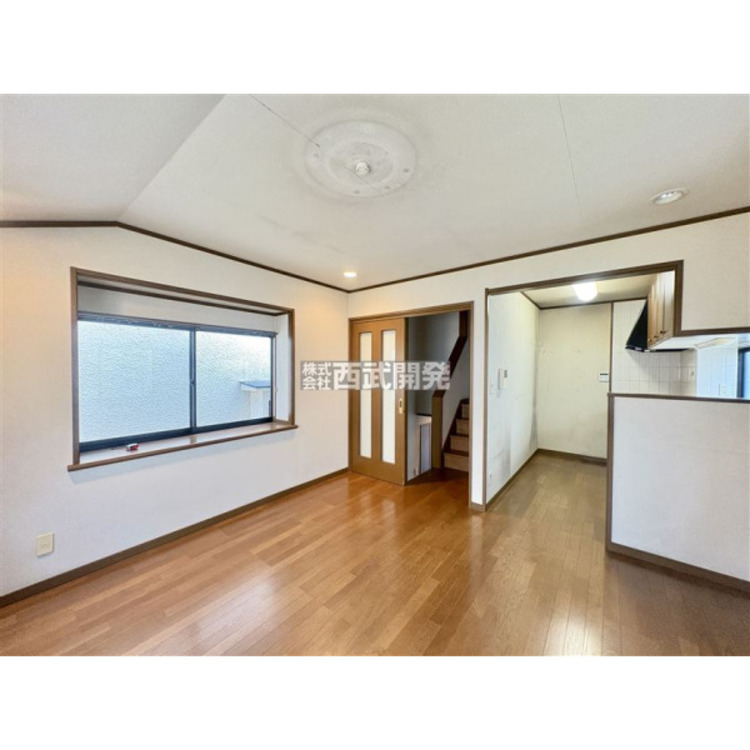 居間 リフォーム前