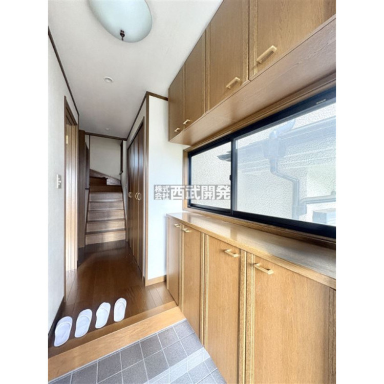 玄関 リフォーム前