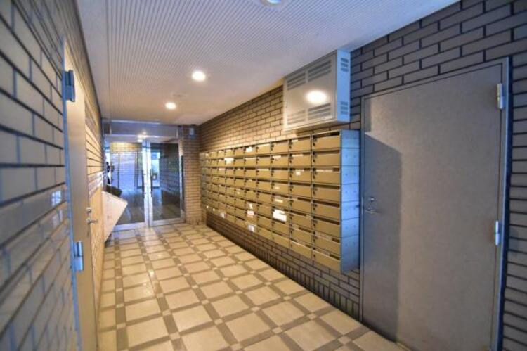 その他 不在時でも安心の大容量メールボックス。大切な郵便物をしっかりと守ります。