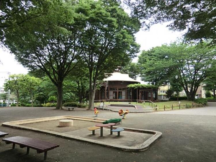周辺 境之谷公園　550ｍ