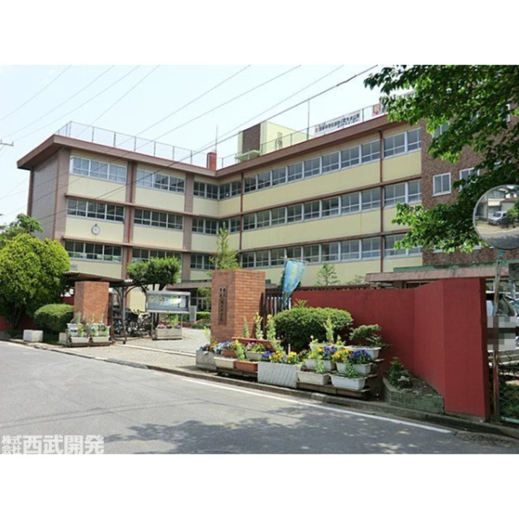 周辺 八幡木中学校(約2300m)