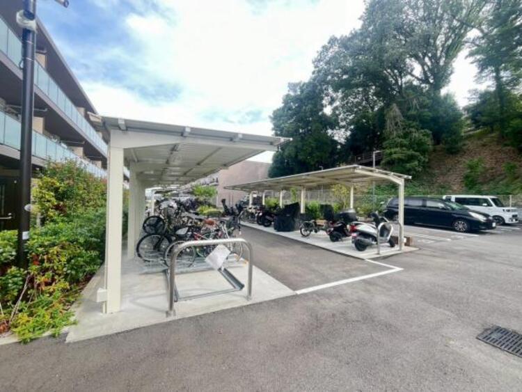 その他 駐輪場＋バイク置き場