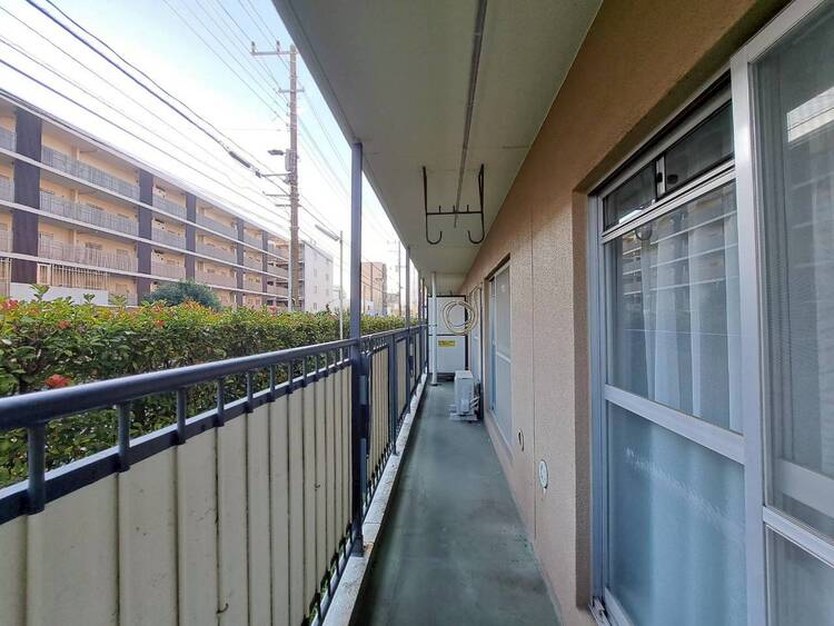 その他 朝の澄んだ空気や、夕方に吹く清々しい風を感じられるバルコニー。