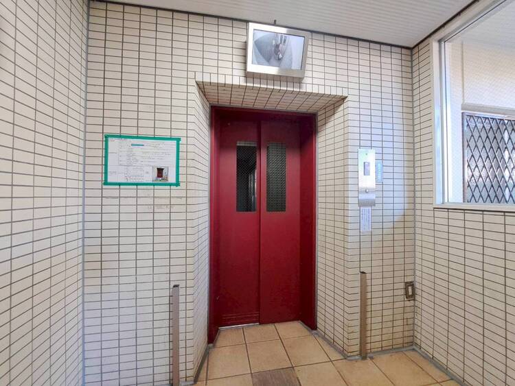 その他 エレベーター完備のため荷物が多くなっても安心。