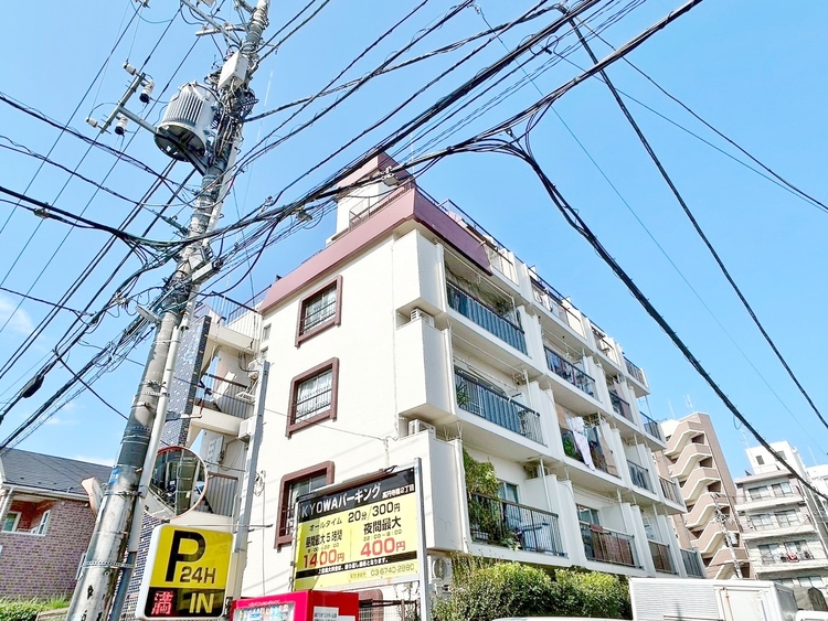 その他 飽きのこないシンプルモダンな外観です。