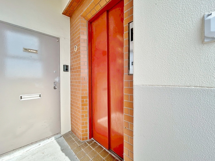 その他 エレベーター完備のため荷物が多くなっても安心。