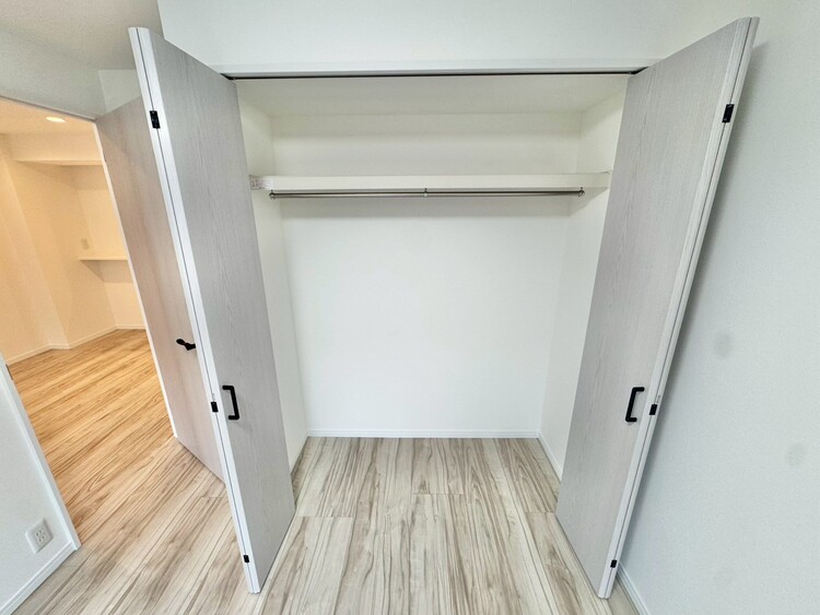 その他 収納スペースが付いていて、お部屋を広く使っていただけます。