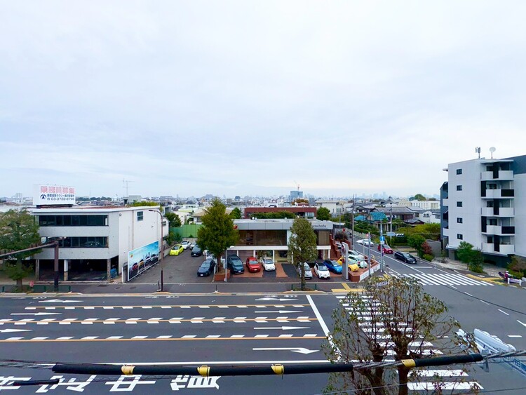 その他 眺望や窓からの景色が良いと、家で過ごす時間も快適です。