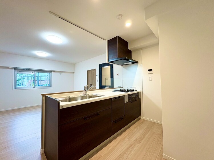 その他 開放感のあるキッチンスペース。調理をしながら、会話も弾みそうですね。