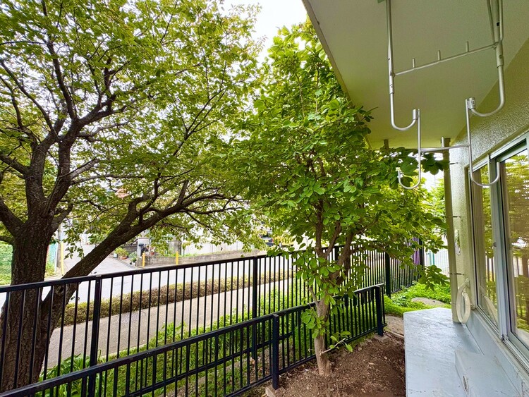 その他 眺望や窓からの景色が良いと、家で過ごす時間も快適です。