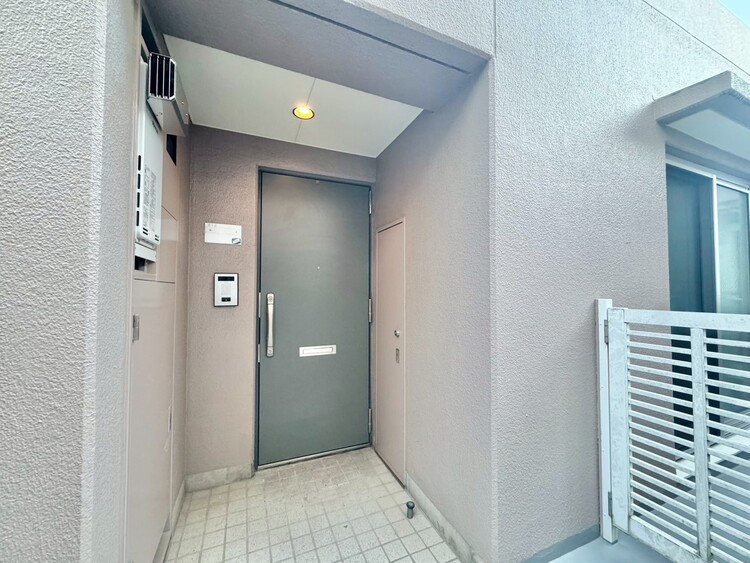 その他 清潔感のある落ち着いた雰囲気の玄関です。