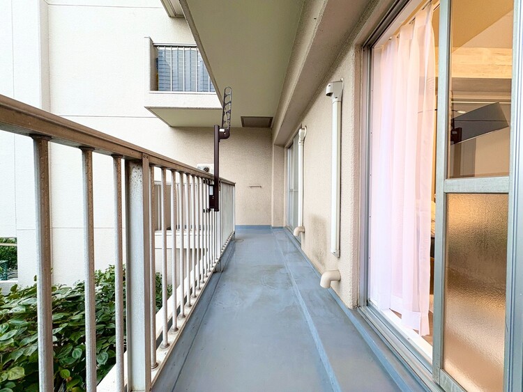 その他 朝の澄んだ空気や、夕方に吹く清々しい風を感じられるバルコニー。