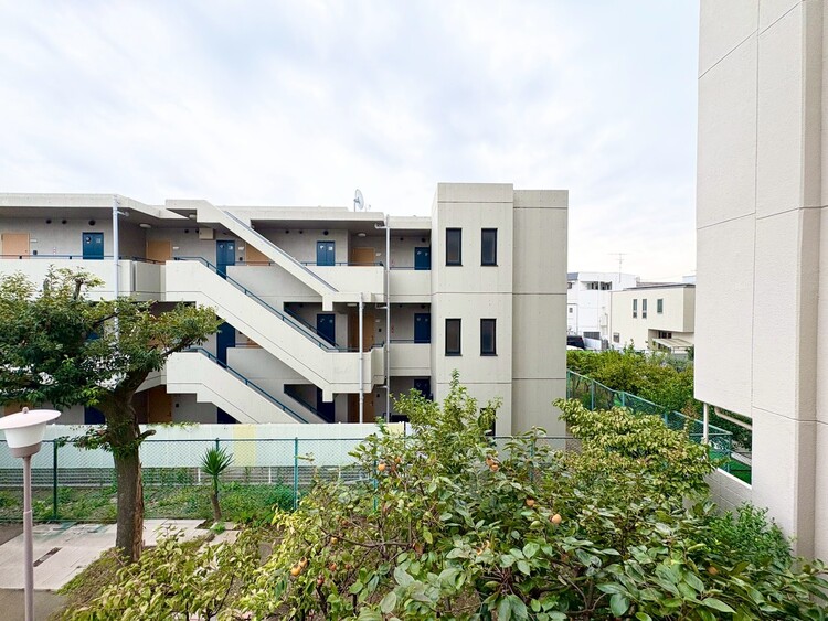 その他 眺望や窓からの景色が良いと、家で過ごす時間も快適です。