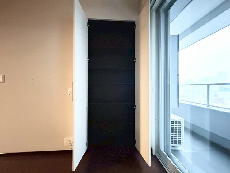 その他 家電やスーツケース、ストック品など何でも片付く嬉しい空間です。