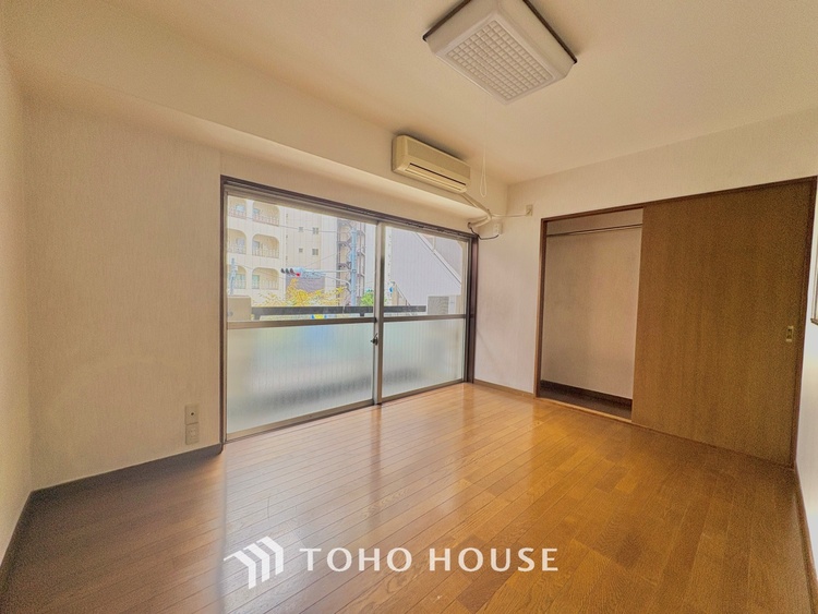 内装 【ROOM】感性を育むプライベートルームはシンプルでスマートな空間。