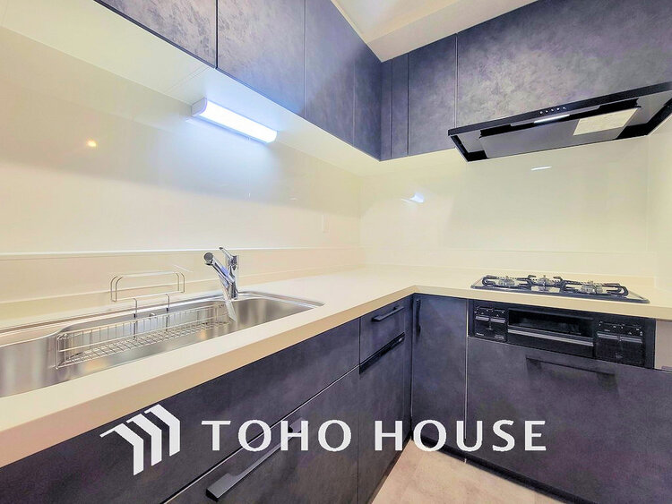 キッチン デザインと機能性を兼ね備えたシステムキッチン