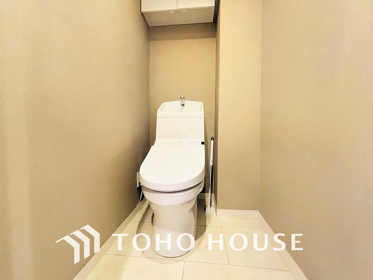 トイレ トイレには快適な温水洗浄便座付(現地には家具があります)