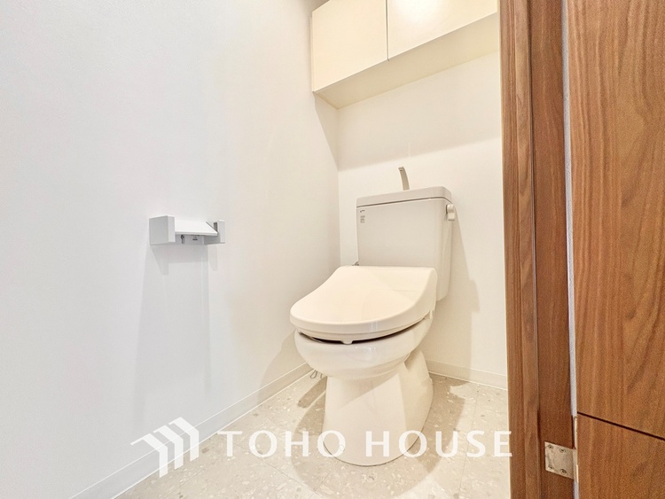 トイレ 清潔感あふれる快適なトイレ。毎日を心地よく過ごせるおすすめポイントです。