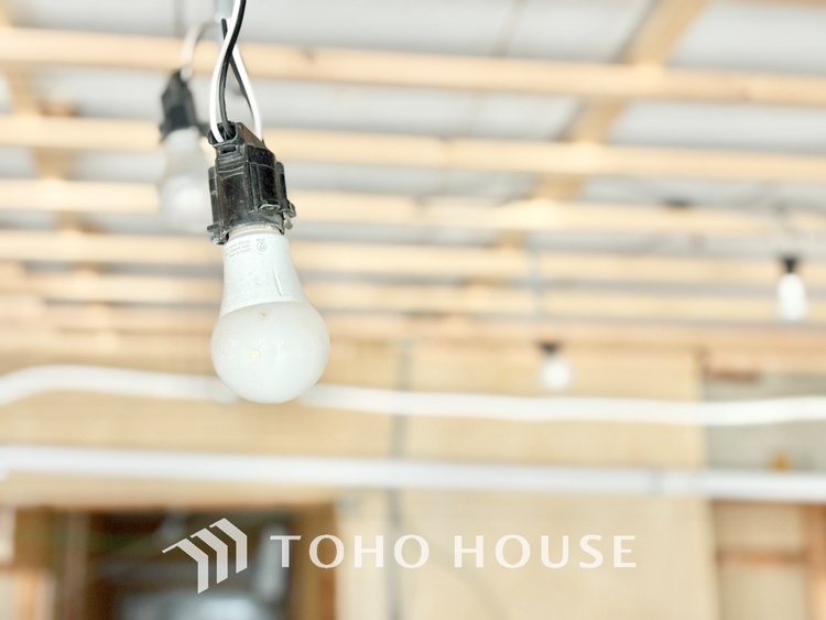 キッチン 【改装中】時を超えて愛されるデザインが、日常を特別なひとときへと昇華させます。この場所から、心満たされる豊かな食卓が始まります。