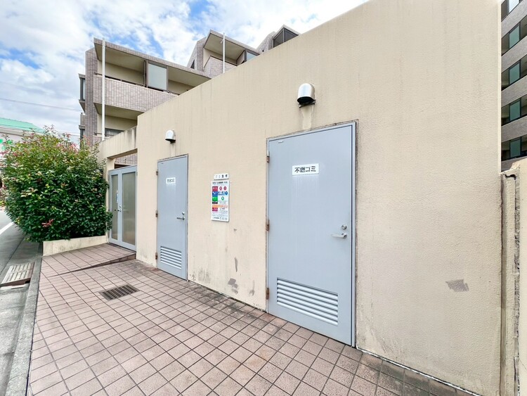 その他 ゴミ置場。綺麗に管理されております。