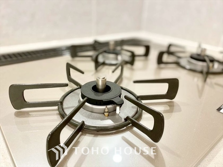 キッチン 【KITCHEN】◆家族のおはよう◆の声を笑顔で迎えてあげられるシステムキッチン。朝ごはんが楽しみでちょっと早起きしたくなるんです。