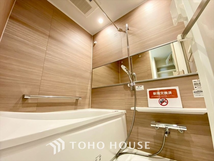 風呂 【BATHROOM】◆プライベートな空間◆simpleだからrelaxできるんです。こころもからだもキレイさっぱり。