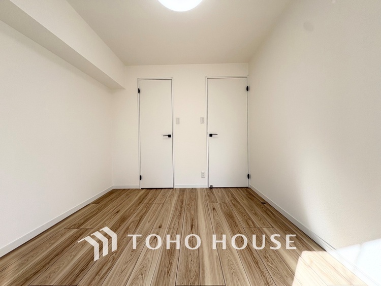 内装 【PRIVATE ROOM】◆快適◆な暮らしに不可欠な収納スペース。快適さとともに思い出も詰まっていく。