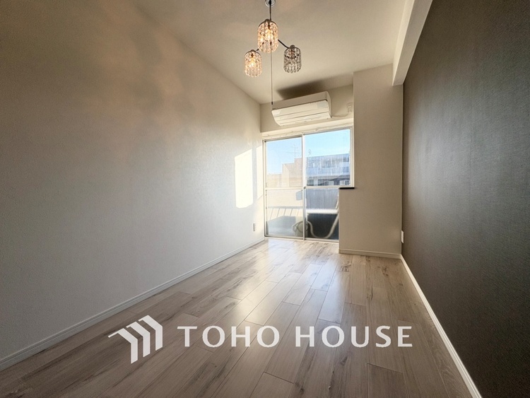 内装 【PRIVATE ROOM】◆属毛離裏◆子は父を手本とし、母に愛育されて成長する。家族の深い繋がり。いつまでも大切にしたい。